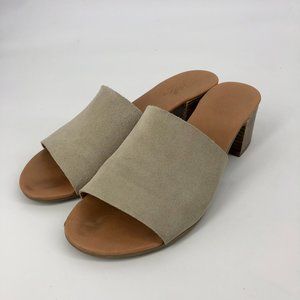 Rebels Nance Block Suede Heel Sandal 8 GUC $89